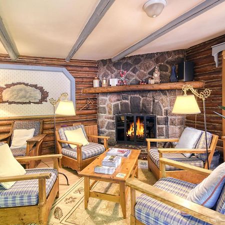 Auberge Le Lupin-Self Check-In Mont-Tremblant Bagian luar foto