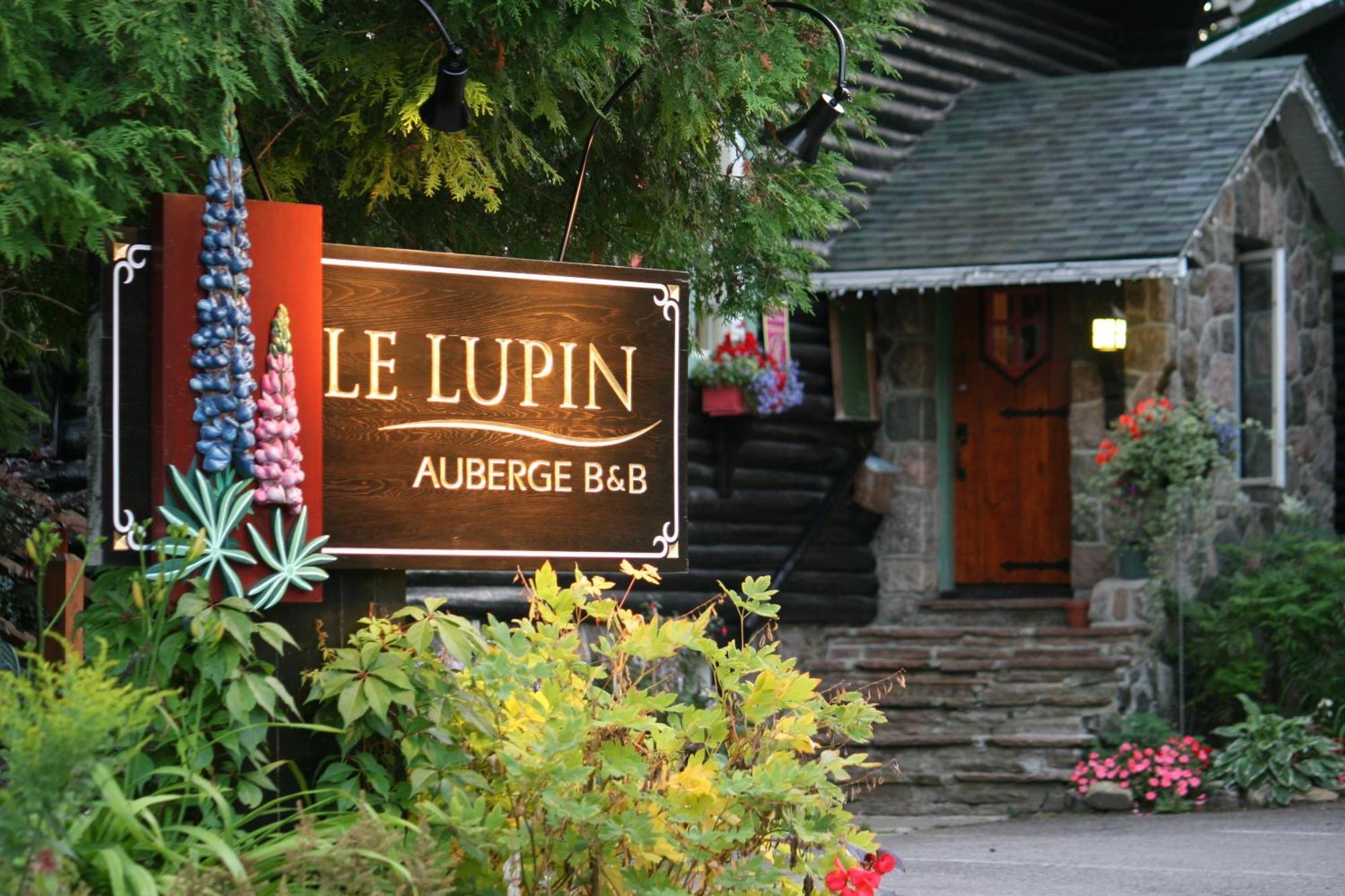 Auberge Le Lupin-Self Check-In Mont-Tremblant Bagian luar foto