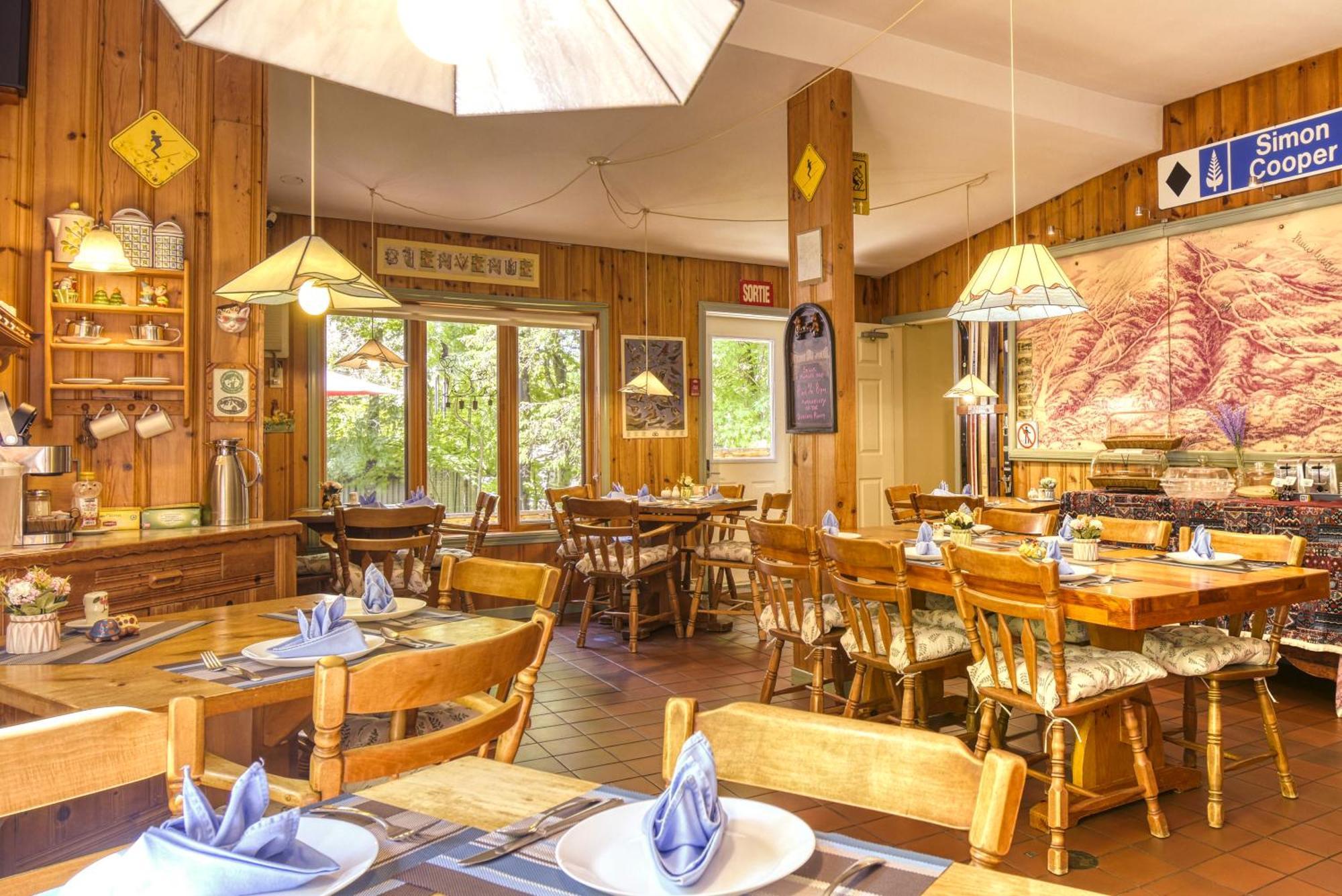 Auberge Le Lupin-Self Check-In Mont-Tremblant Bagian luar foto