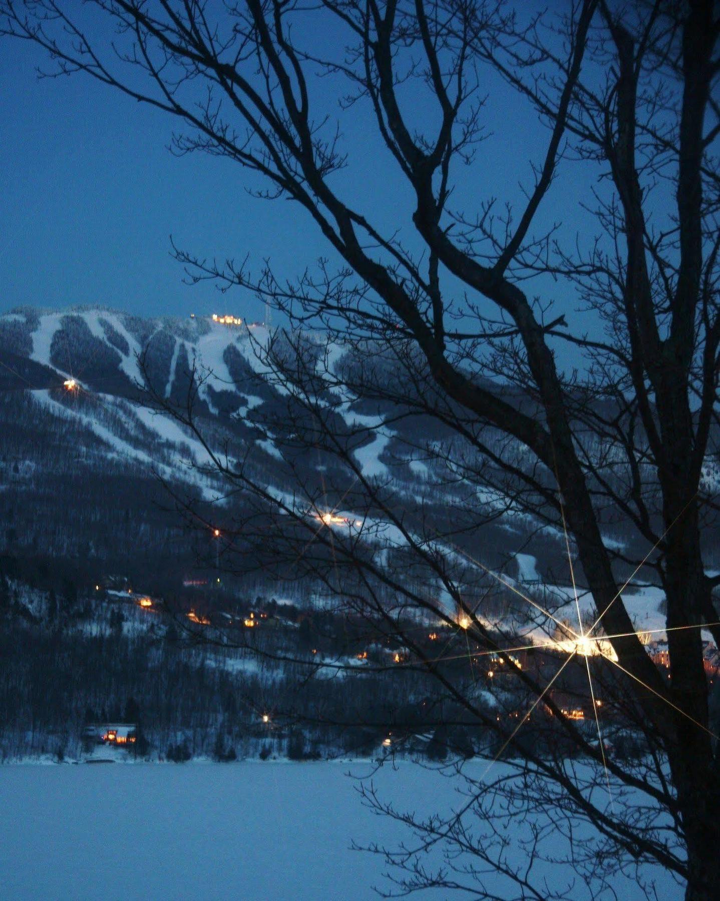 Auberge Le Lupin-Self Check-In Mont-Tremblant Bagian luar foto