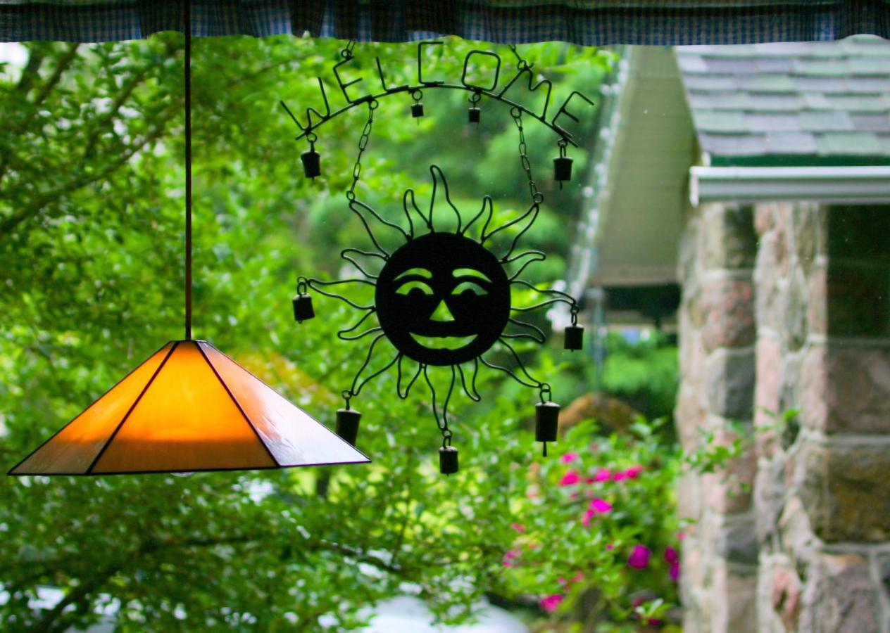 Auberge Le Lupin-Self Check-In Mont-Tremblant Bagian luar foto